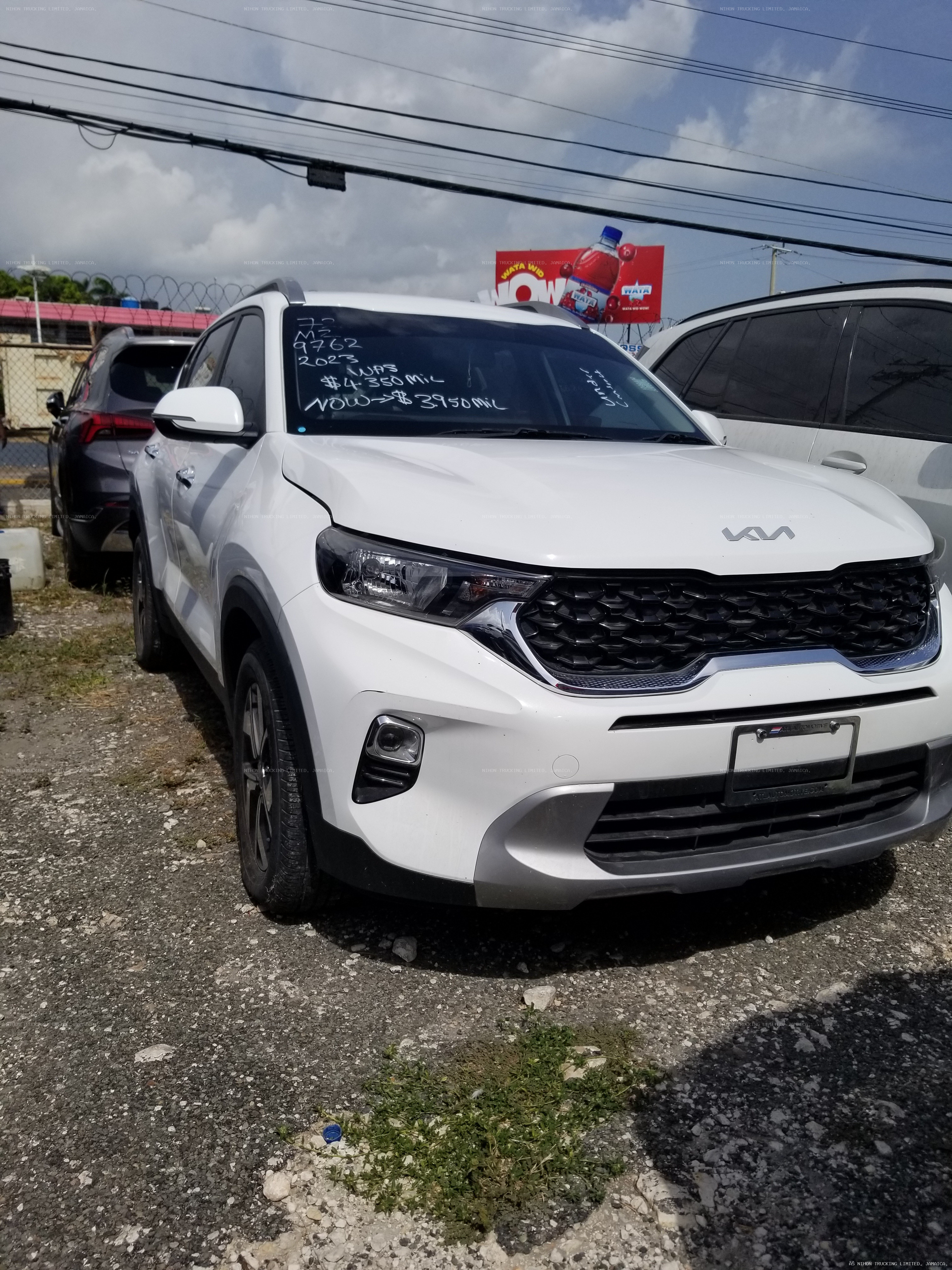 2023 Kia SONET